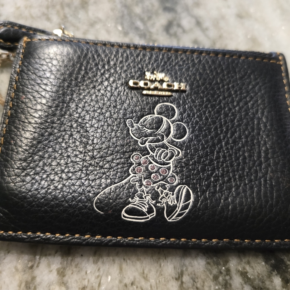 Coach Black Leather Minnie Mouse Zip Card Case - Picture 2 of 4